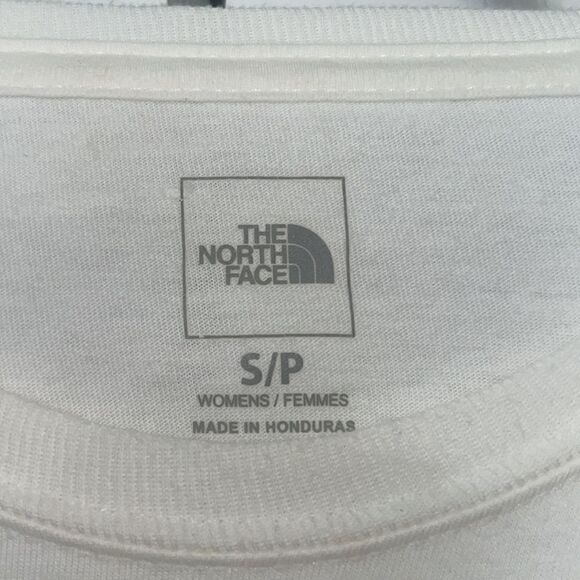 The North Face t-shirt - Picture 3 of 7